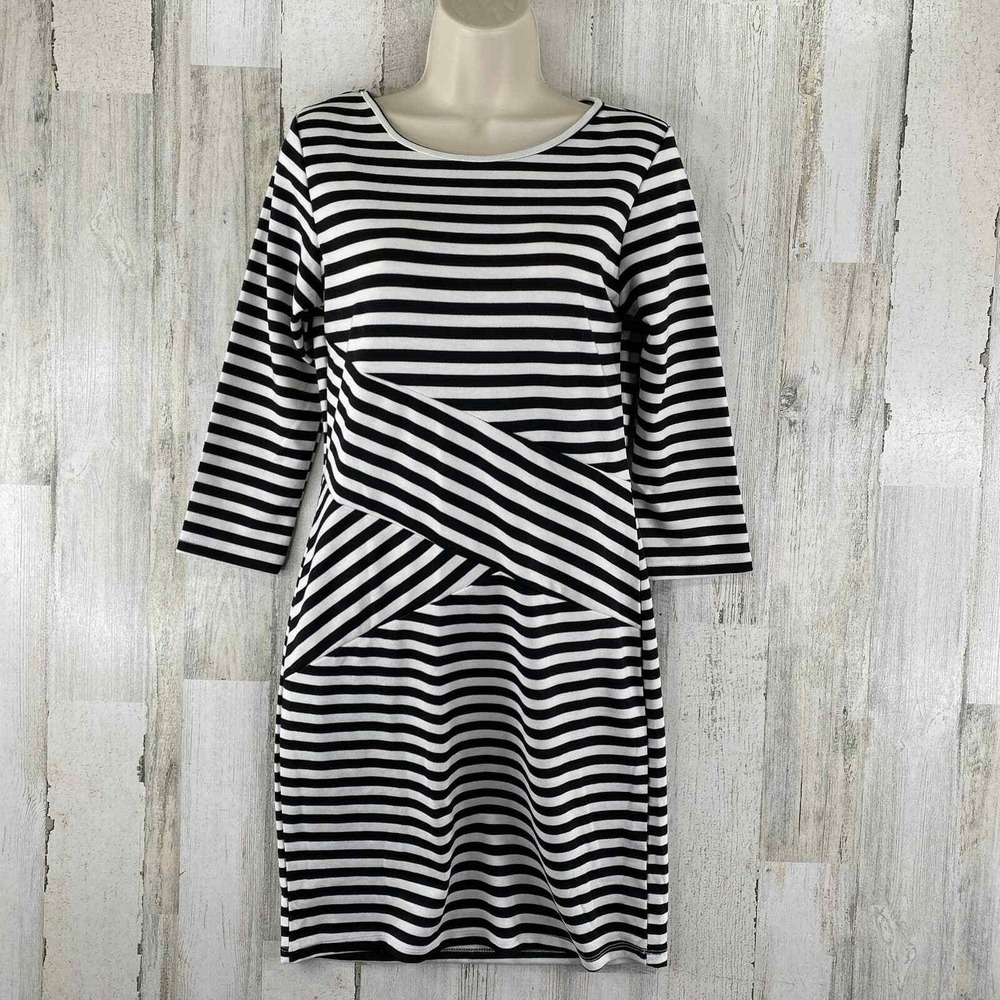 Yelete Dress Womens Medium Black White Stripe Rayon Soft Lightweight - Picture 3 of 11